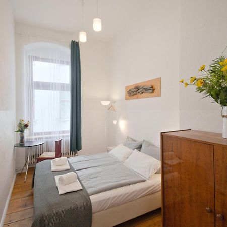 Courtyard Apartment Берлин Екстериор снимка