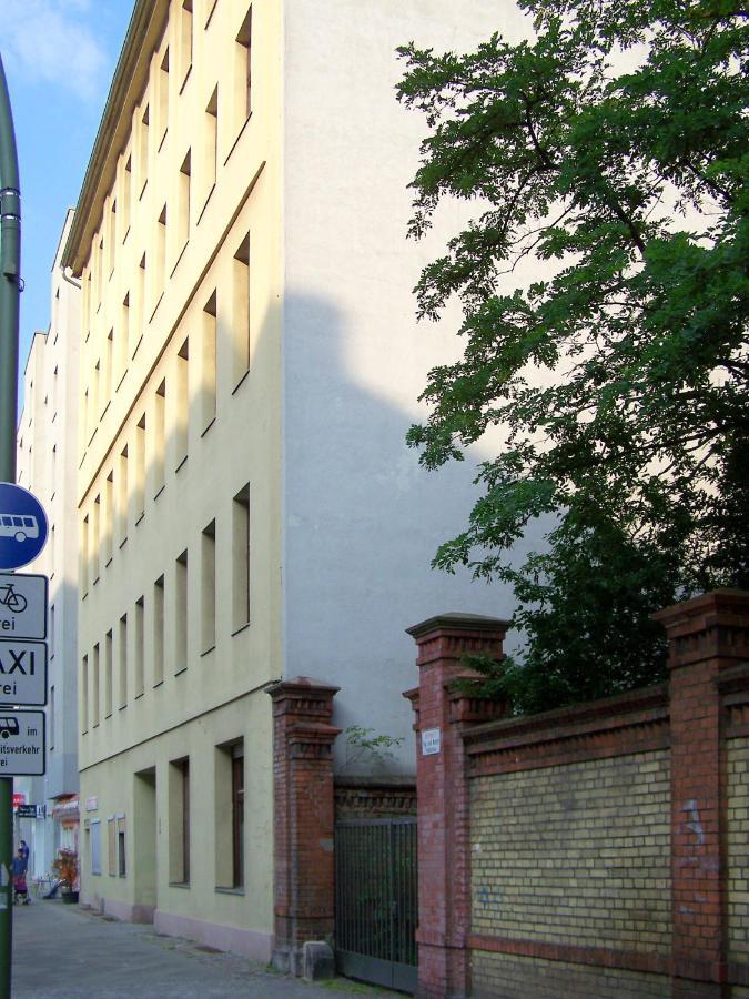 Courtyard Apartment Берлин Екстериор снимка