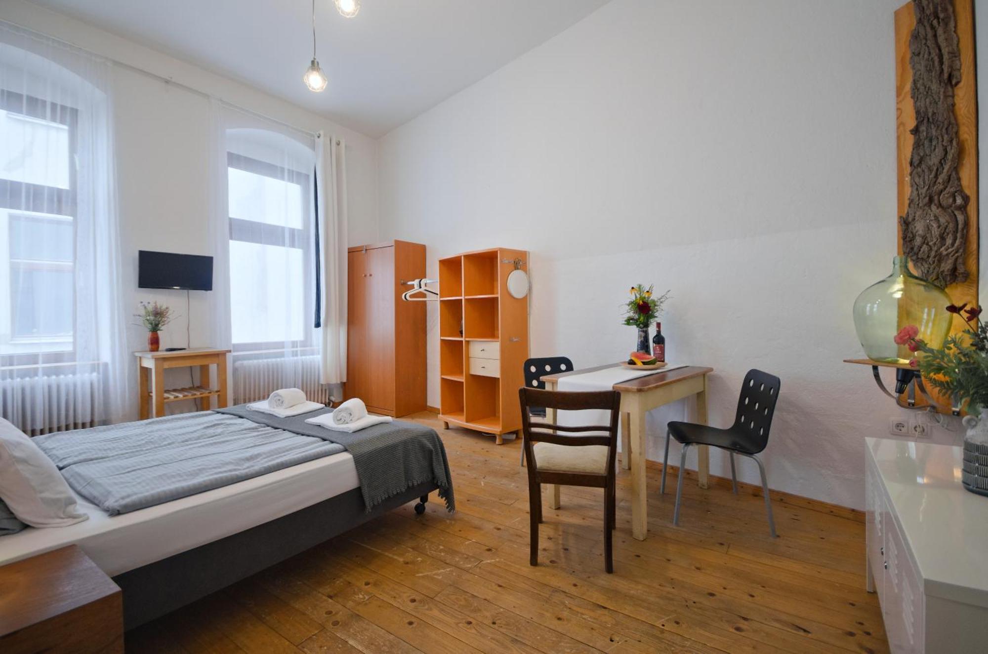 Courtyard Apartment Берлин Екстериор снимка