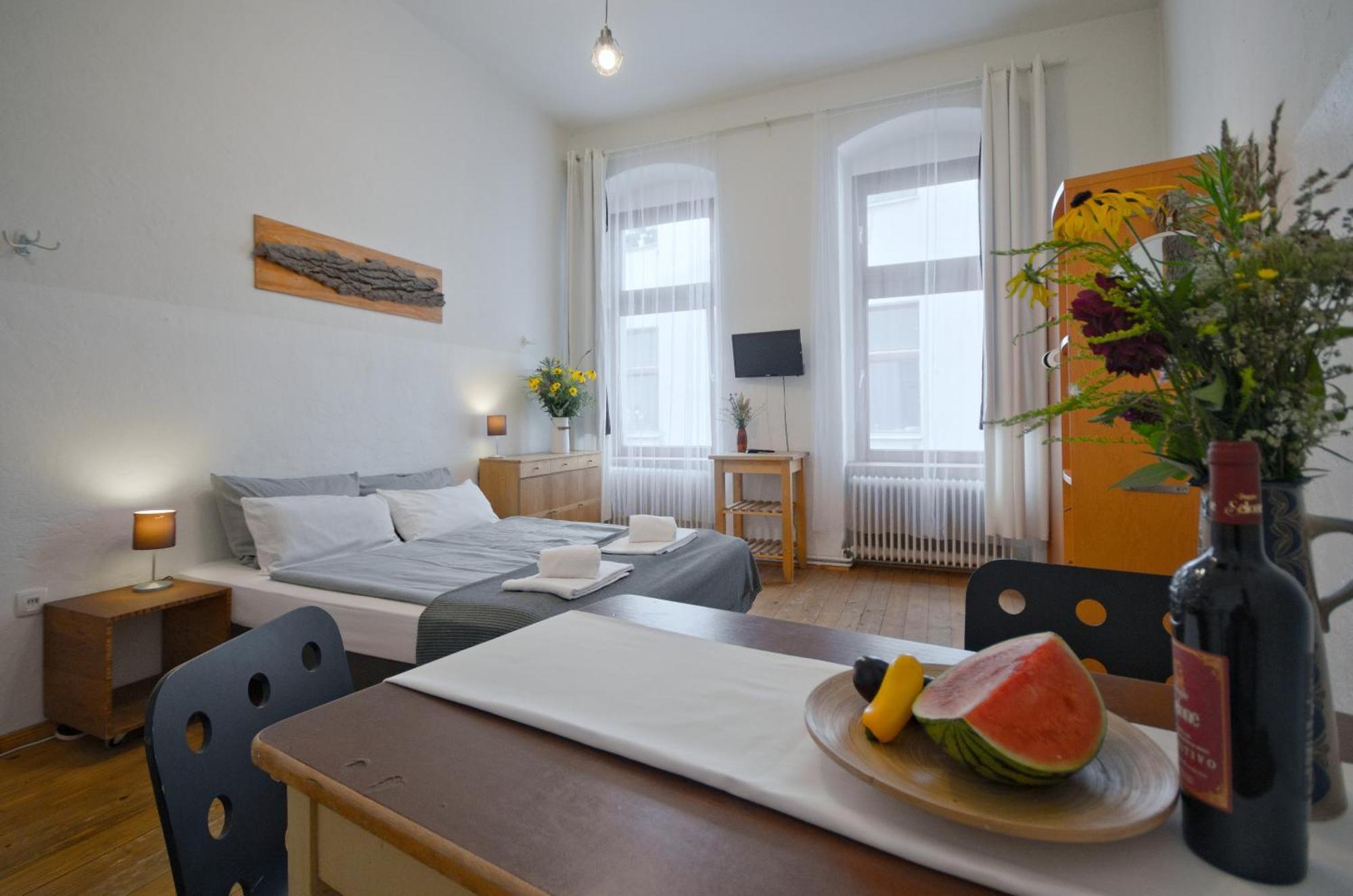 Courtyard Apartment Берлин Екстериор снимка