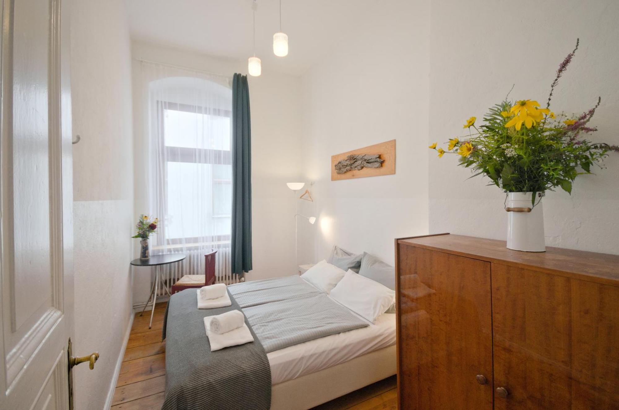 Courtyard Apartment Берлин Екстериор снимка